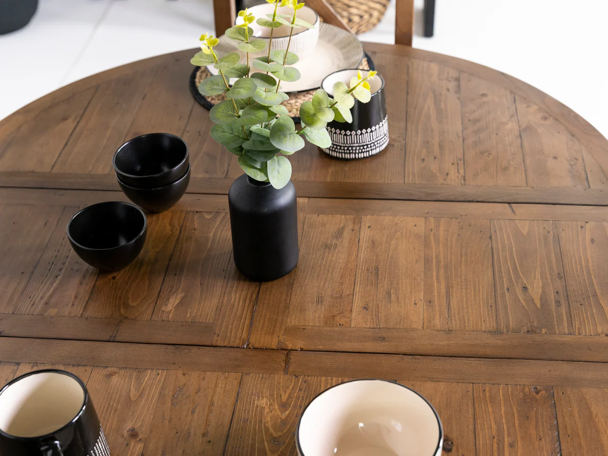 Brooklyn Round Extendable Dining Table & Gabo Dining Chairs - Image 14
