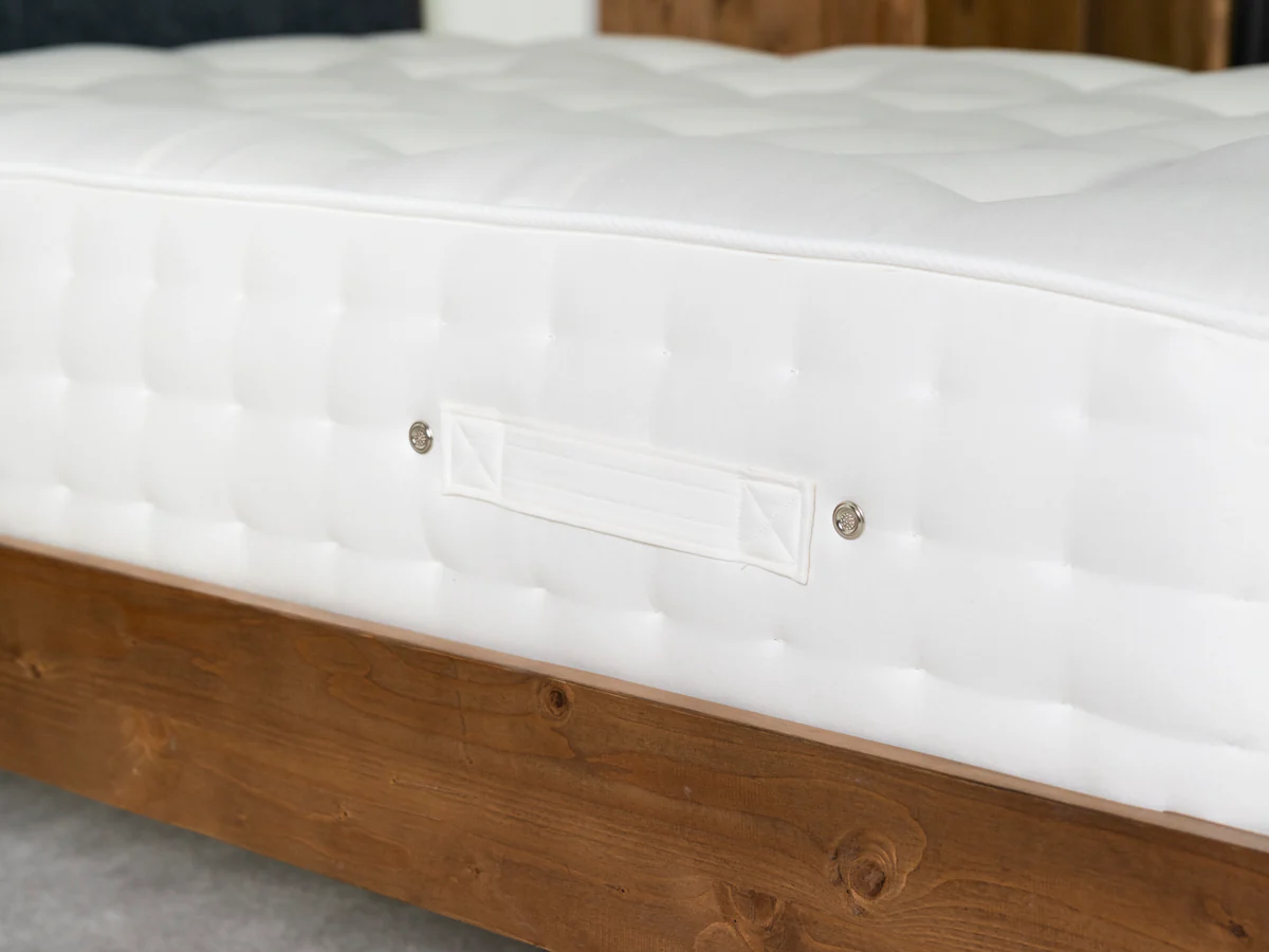 Climate Collection 2000 Pocket Mattress - Image 9