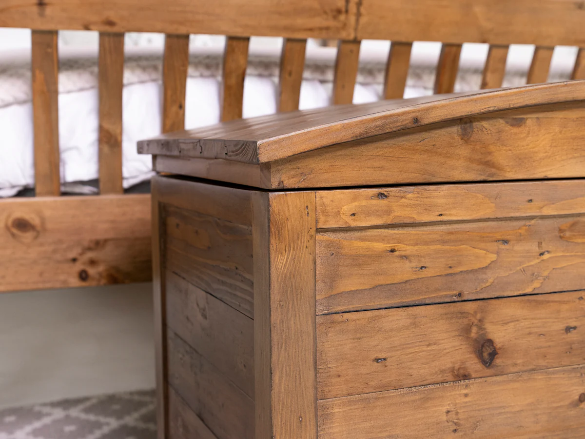 Hawaii Blanket Box - Image 10