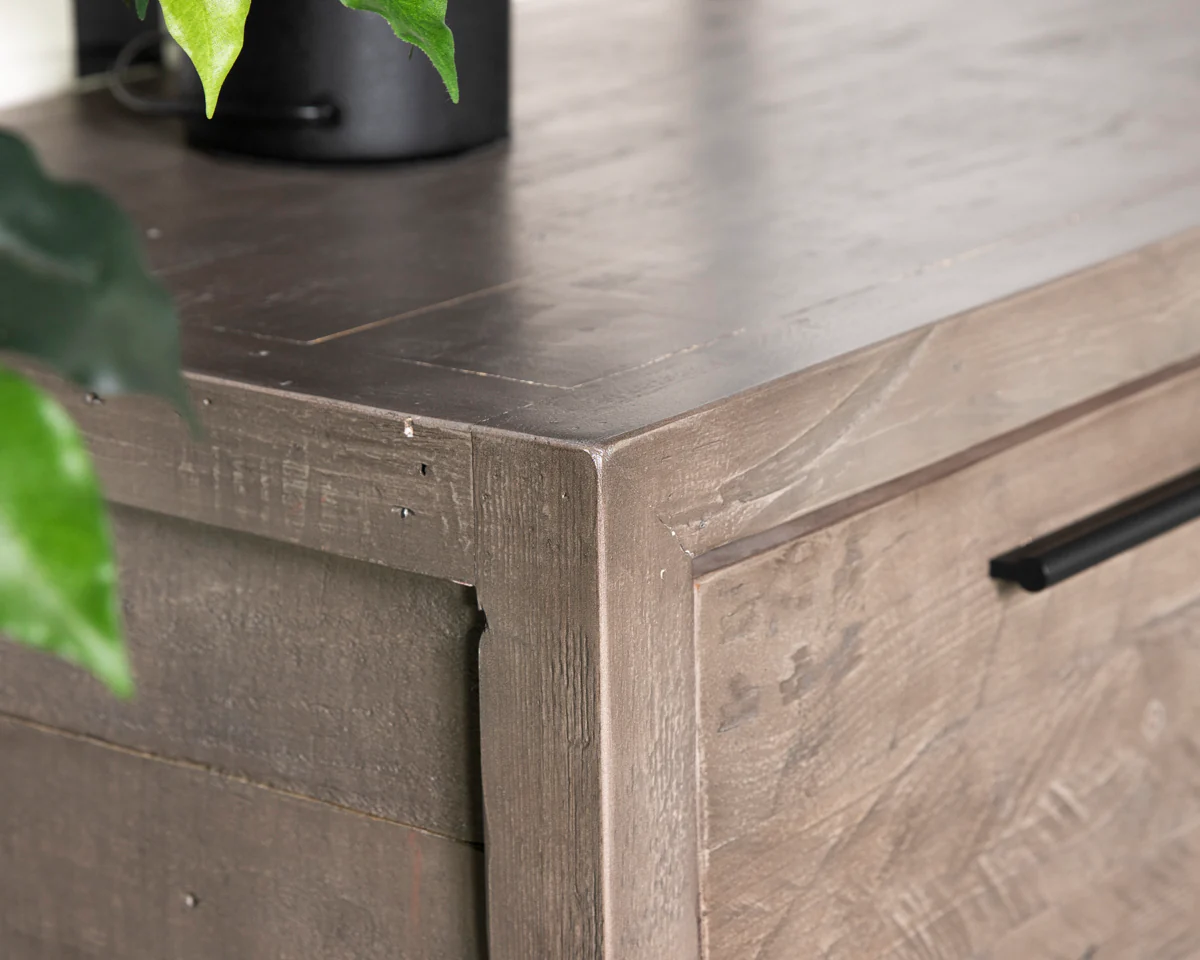 Manhattan 7 Drawer Wide Chest - Image 5