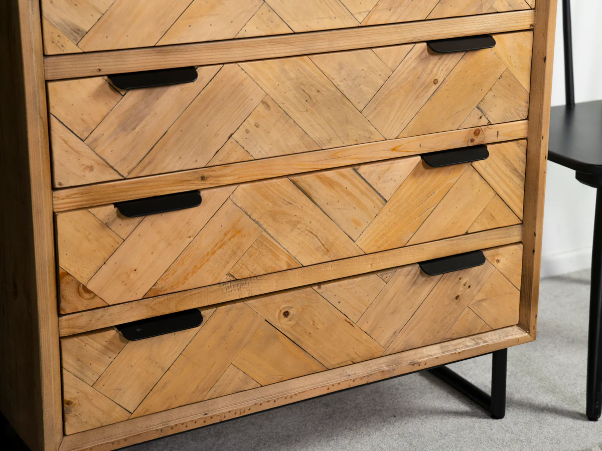 Sydney 4 Drawer Chest - Image 6