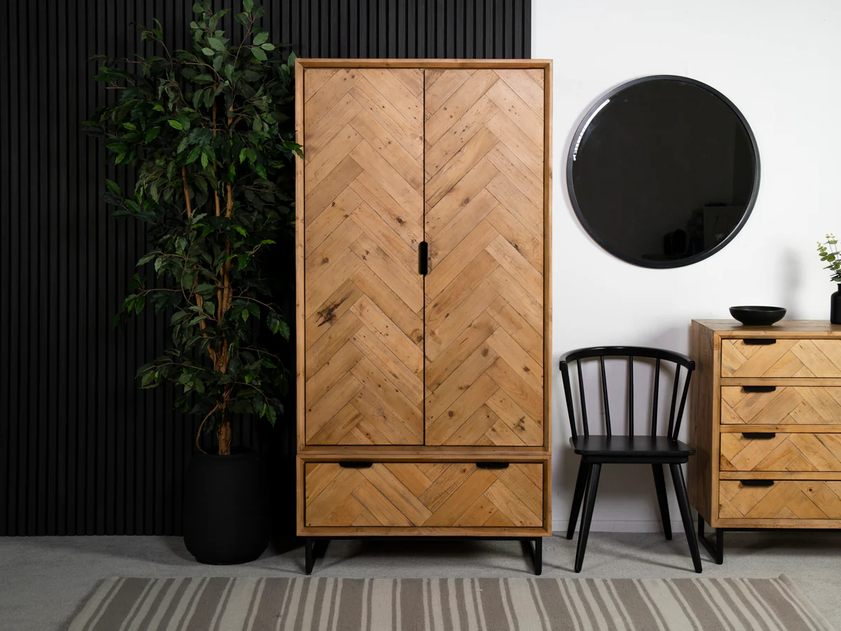 Sydney Wardrobe - Image 4
